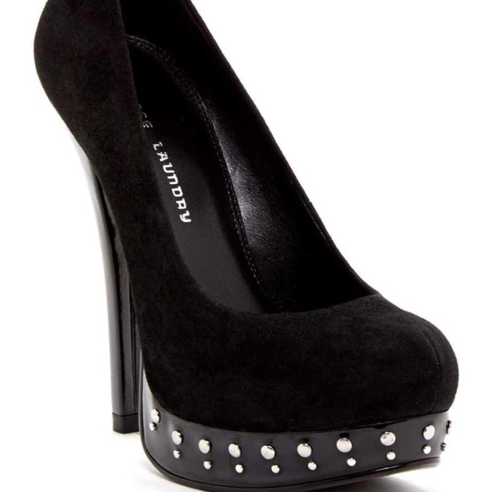 Chinese Laundry Free Falling Suede Pumps 9